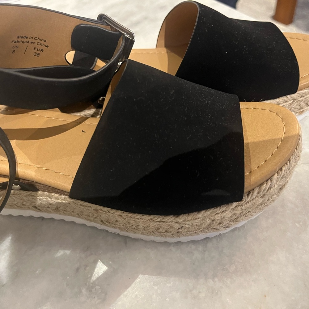 Soda Sandal Platforms
